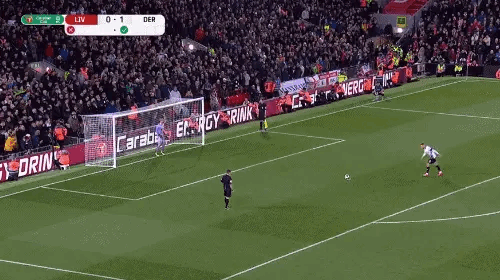 邓加：巴西球员和欧洲球员是不一样的，他们总想上场踢球